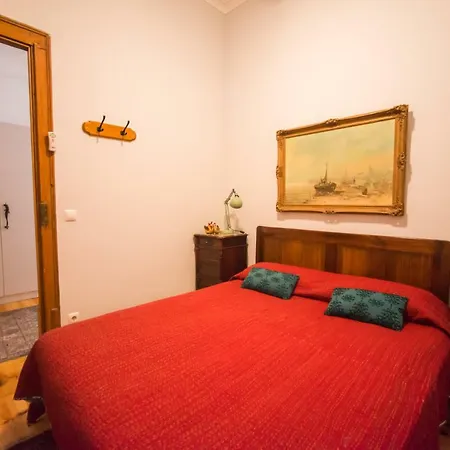 Classic Downtown Apartment Lisbon