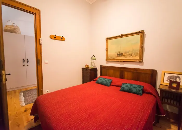 Classic Downtown Apartment Lisbon